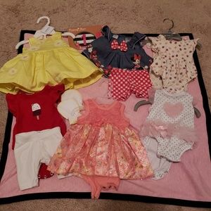 SOLD-BUNDLE! Baby girl clothes- NB/ 0-3 months
